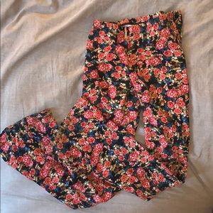 Floral stretchy pants